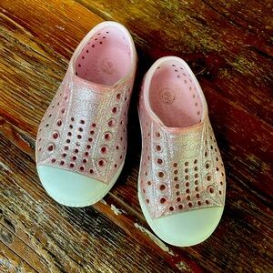 Native shoes Jefferson Bling Glitter slip-on, pink, size 6